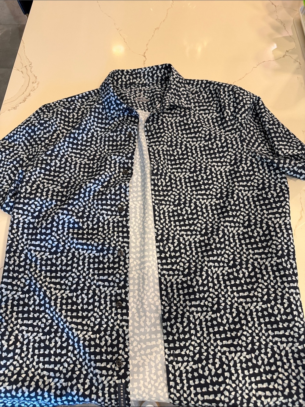 Perry Ellis Navy Short-Sleeve Button-Down with White Abstract Print